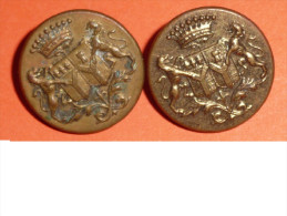 Rare Lot 2 Boutons Anciens écus écusson Armoiries, Couronne Comtale, Laiton - Botones