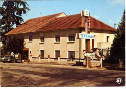 32  CASTERA VERDUZAN  -  HOTEL TENAREZE  -  CPM 1970/80 - Castera