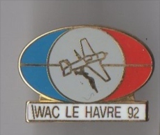 Pin's Avion / WAC 92 Le Havre (World Aerobatic Championship) - Voltige - Version EGF Doré Non Signé (avion Gris) - Avions