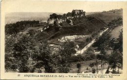 Delcampe - 76 ARQUES LA BATAILLE ++ Vue Sur Le Château Et La Vallée ++ - Arques-la-Bataille