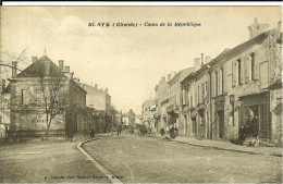 CPA BLAYE  Cours De La République 10814 - Blaye