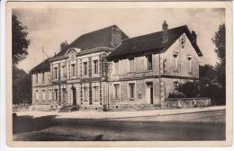 Guérigny - La Mairie Et La Poste - Années 1940 - Guerigny