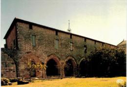 Charroux Ancienne Abbaye St Sauveur - Charroux