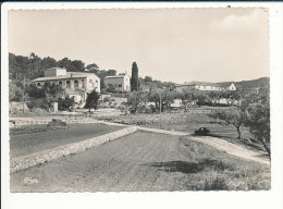 CPSM  La Valette ( 83 - Var ) / Le Coudon - Domaine Des Gueules Cassées / Voiture 2CV Citroën //  CP 8/855 - La Valette Du Var