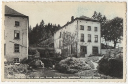 Neufchâteau. Les Cascades Avec Le Vieux Pont. Ancien Moulin Bergh, Carrosserie Klepper. - Neufchâteau