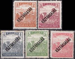 HUNGARY, 1918, Harvesting Wheat, Issues Of The Republic, Overprinted In Black, Sc. 1153-56,58 - Neufs