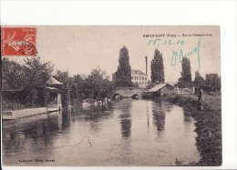 Carte 1910 SERQUIGNY / SUR LA CHARENTONNE (pêcheur) - Serquigny