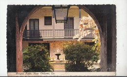 BF26802 Bosque Courtyard Chatres Street Louisiana   USA  Front/back Image - Andere & Zonder Classificatie