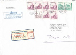 Czech Rep. / Stamps (1993) 0012: Urban Architecture (1 CZK); R-letter (1997) 757 01 VALASSKÉ MEZIRICI 1 / APOST (A06502) - Briefe U. Dokumente