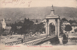 SEYSSEL  (01)  Le Pont Sur Le Rhône Et L'Eglise - Seyssel