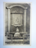 VIC-FEZENSAC  (Gers)  :  Fonts Baptismaux  -  Groupe De Marbre Du XVIIIè Siècle  -  Monument Classé - Vic-Fezensac