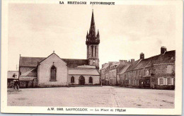 22 LANVOLLON - La Place De L'église - Lanvollon