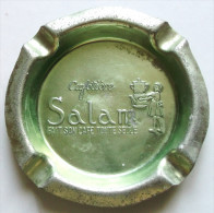 CENDRIER METAL CAFETIERE SALAM FAIT SON CAFE TOUTE SEULE  . DIAMETRE 13 CM - Métal