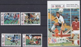 Nevis 1994 World Cup USA Football 4v + M/s ** Mnh (17255) - 1994 – Estados Unidos