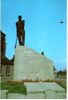 Deinze  Oorlogsmonument Monument De La Guerre Oorlog 14-18 En 40-45 - Deinze