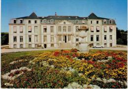 Fleury Mérogis Le Château Le Centre Jean Moulin - Fleury Merogis