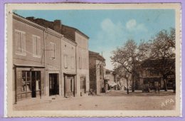 82 - MONCLAR De QUERCY --   Place Du Marché - Montclar De Quercy