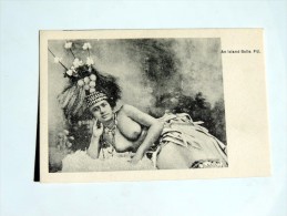 Carte Postale Ancienne : FIJI : An Island Belle , Topless - Fiji