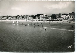 CPSM 44 LA BAULE LA PLAGE  AU BOULEVARD DARLU  Grand Format 15 X 10,5 - La Baule-Escoublac