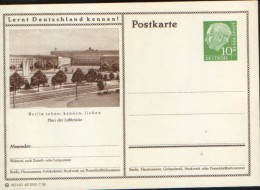 Germany/Federal Republic - Stationery Postcard Unused -P24 - Berlin, Platz Der Luftbrücke - Postkarten - Ungebraucht