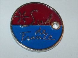 Jeton De Caddies - SUD DE FRANCE - LA REGION - Trolley Token/Shopping Trolley Chip