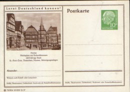 Germany/Federal Republic - Stationery Postcard Unused - P24 - Fritzlar,Markplatz Mit Rolandsbrunnen - Cartes Postales - Neuves