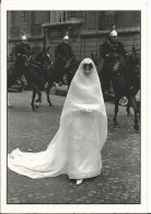 CPM 1070 Vog BR Robe De Mariée 1961 Chevaux De La Garde Républicaine -   Photo Franck  HORVAT 1995- NV - Noces