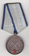 Romania "Military Merit Medal 2nd Class, RSR Variant" - Roumanie "Médaille Du Mérite Militaire De 2e Classe, RSR" - Autres & Non Classés