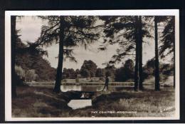 RB 992 - Real Photo Postcard - The Common - Harpenden Hertfordshire - Hertfordshire