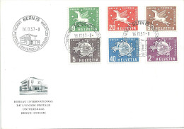 FDC UPU Symbolische Darstellungen Und Weltpostdenkmal       1957 - FDC