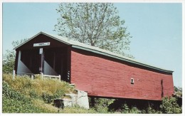 USA, EATON OH, ROBERTS COVERED BRIDGE, OLDEST REMAINING IN OHIO C1960s Vintage Unused Postcard - Other & Unclassified