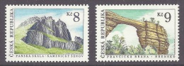 Czech Republic 1995 - Panska Skala, Pravcicka Brana, Volcanic Rock Formations, Geology, Mountains, Arc, Arch, Basalt MNH - Unused Stamps