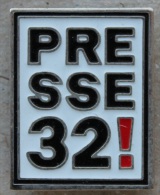 PRESSE 32 !    -      (12) - Medias