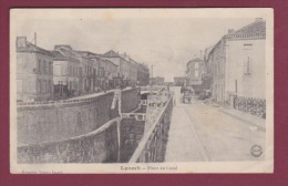 46 - 041014 - LUZECH - Place Du Canal - - Luzech