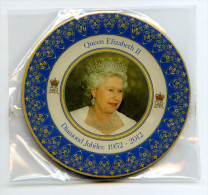 " GB Magnet " QUEEN ELIZABETH II  2012  NEUF - Personnages