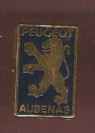 37929- Pin's.Peugeot.Aubenas.sig Né Beraudy Vaure. - Peugeot