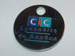 Jeton De Caddies CIC LYONNAISE DE BANQUE - Einkaufswagen-Chips (EKW)