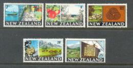 1968 NEW ZEALAND DEFINITIVES MICHEL: 492-496 MNH ** - Neufs