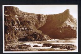 RB 993 - Real Photo Postcard - Amphitheatre Giant's Causeway - Antrim Ireland - Antrim