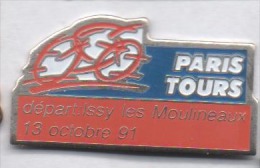 Cyclisme Vélo , Paris - Tours , Départ Issy Les Moulineaux - Wielrennen