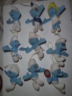 LOT DE 9 SCHTROUMPFS 2011- PELUCHES JOUETS MAC DO ET 2 SCHTROUMPFS ARTICULES 2002 - McDonald's