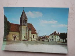 VDS CARTE POSTALE AUGY LA PLACE DE L'EGLISE BELLE PERSPECTIVE - Champs Sur Yonne