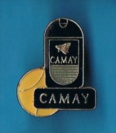 PIN´S //   . CAMAY - Parfum