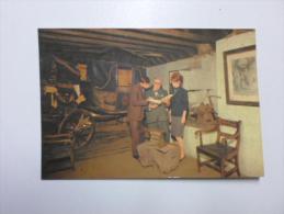 SCOTLAND   DUMFRIESSHIRE   -Runaway Couple At The  Old Blacksmith's Shop, Gretna Green -  D119324 - Dumfriesshire