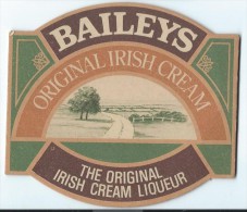 Sous -Bock/Alcool / Liqueur/Baileys /IRISH Cream / Irlande / Vers 1980     SOUB23 - Bierviltjes