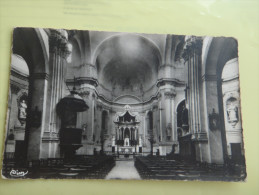 13 - LAMBESC -  Intérieur De L´Eglise - Lambesc