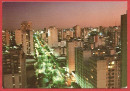 CARTOLINA VG BRASILE - GOIANIA - Avenida Goias - Notturno - 10 X 15 - ANN.  GOIANIA 2001 - Goiânia