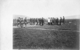 HOLZMINDEN CARTE PHOTO  CAMP DE PRISONNIERS FRANCAIS PENDANT LA GUERRE DE 1914-18  ENTERREMENT RELIGIEUX - Holzminden