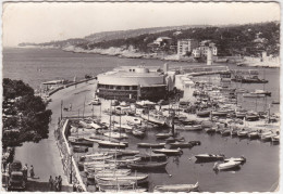 Delcampe - CPSM - GF - Cassis (B. Du Rh.) Le Casino Et Le Port - Cassis