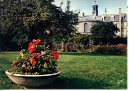 Paris Congrégation Des Soeurs Augustines Du Saint Coeur De Marie (rue De La Santé) La Maison Vue Du Parc - Distretto: 13